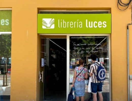 Librería Luces, literatura infantil y juvenil en Málaga capital