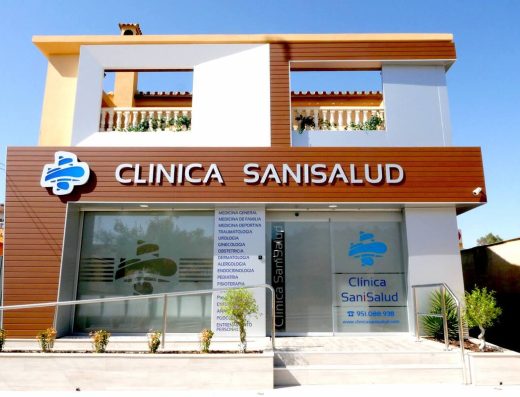 Pediatras en Clínica SaniSalud, en Puerto de la Torre y Teatinos (Málaga)