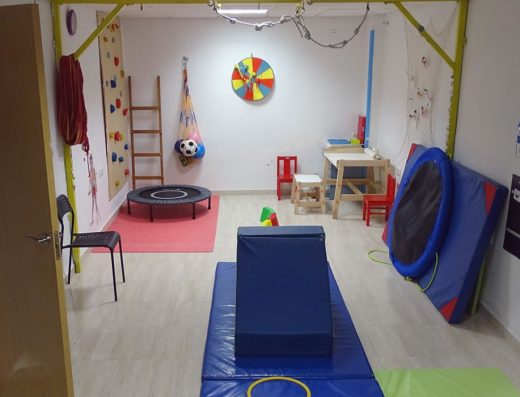 Psicólogos y logopedas en Orión, centro de terapia infantil en Granada