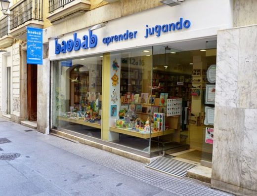 Librería Baobab, aprender jugando en el centro de Cádiz
