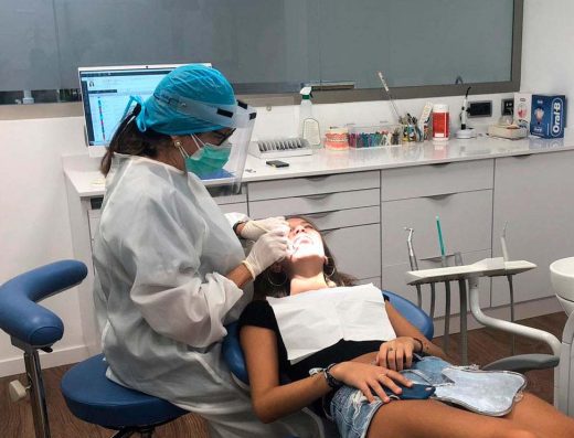Clínica dental Lanuza & Tejero